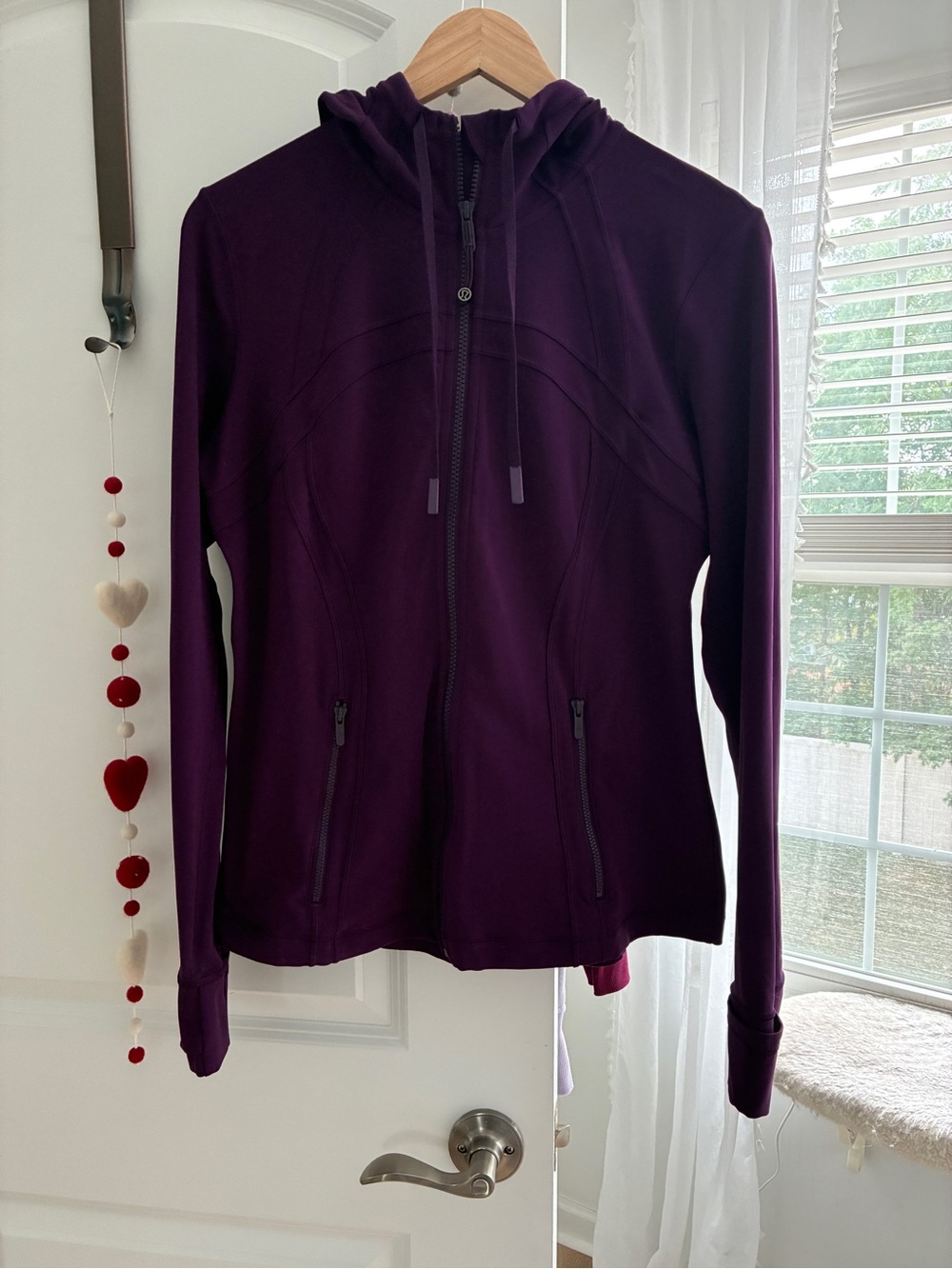 Lululemon Hooded Define Jacket Nulu Dramatic Magenta Size 12 Tag Included - Picture 2 of 7